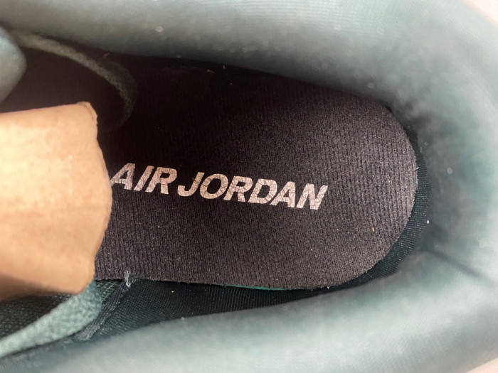 Nigel Sylvester x Air Jordan 4 RM "Fence Green" HF4334-300