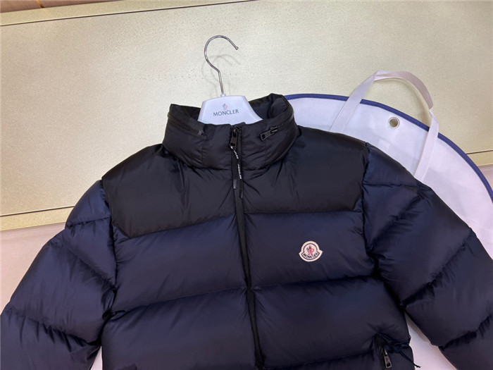 Moncler Down Jacket 27