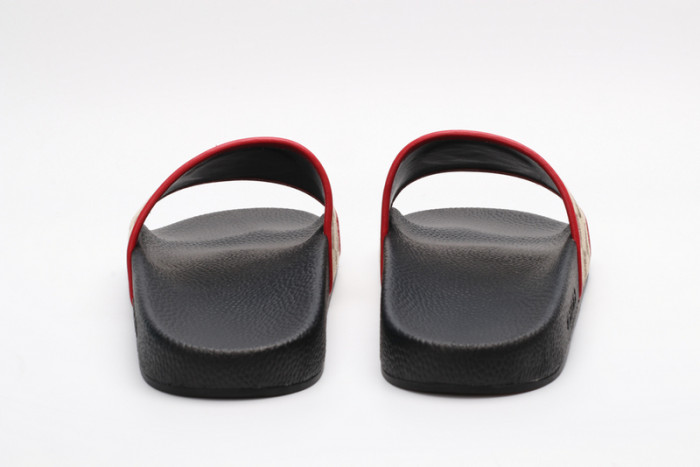 Gucc* Sandal63