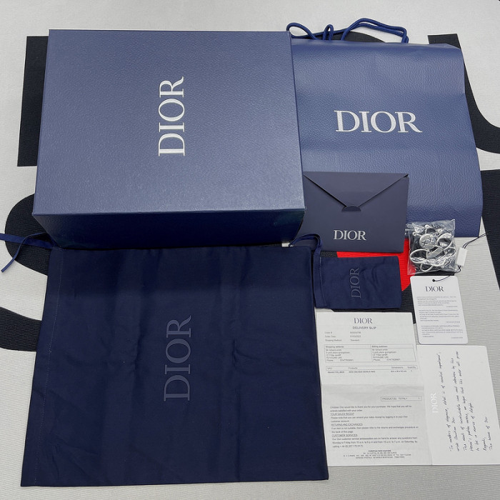 DIO* SNEAKERS B22 T0000-037