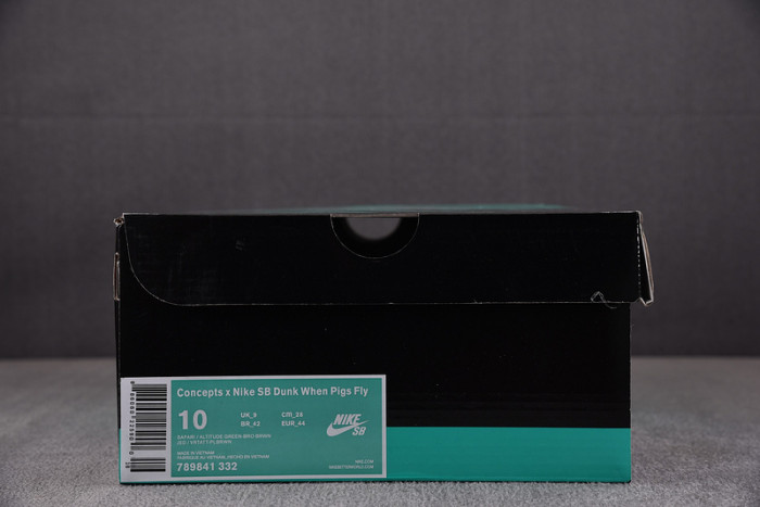 Nike SB Dunk Low De La Soul 789841-332