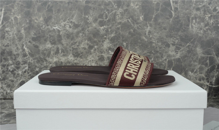 Dio*r sandal4