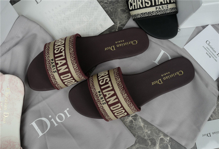 Dio*r sandal4
