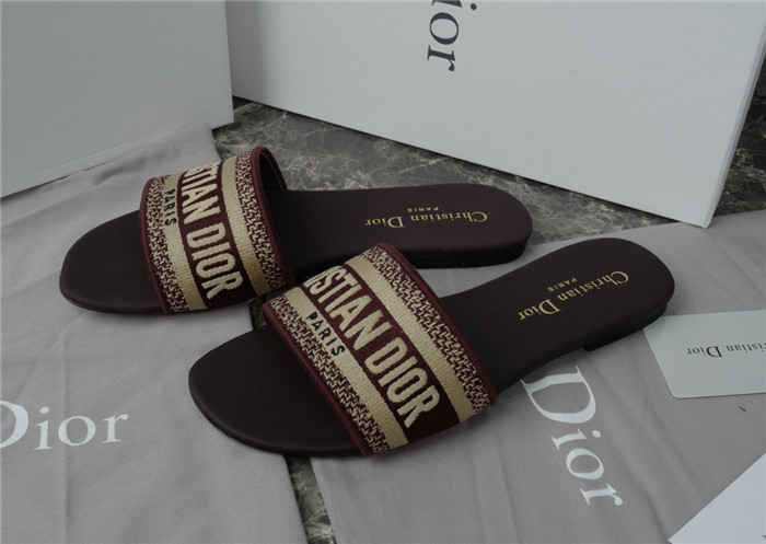 Dio*r sandal4