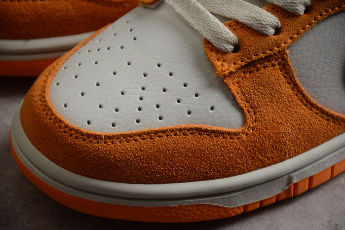 Nike Dunk Low Safari  Kumquat DR0156-800