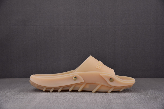 BURBER*Y Sandal8
