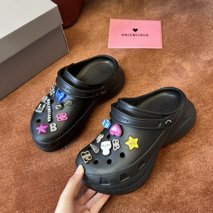 BALENCIAG* Crocs 56