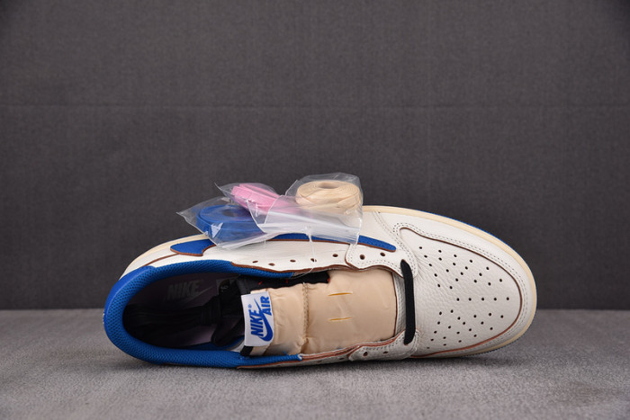 Travis Scott x Fragment x Air Jordan 1 Low OG DM7866-104