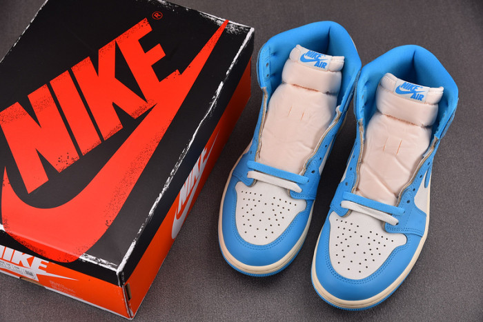 Air Jordan 1 High OG 