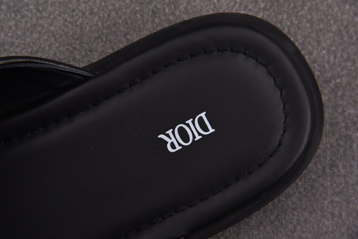Dio*r sandal 50