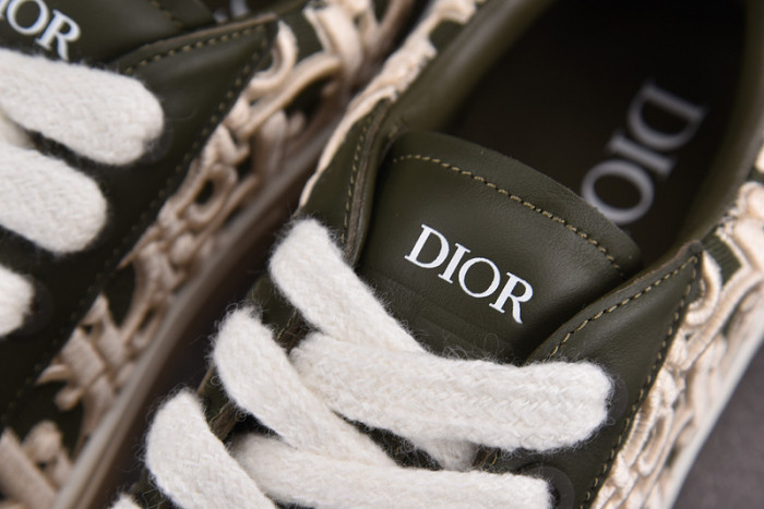 DIO* SNEAKERS B33 T0000-110