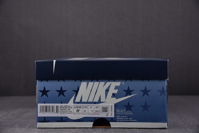 Air Jordan 1 Retro High OG "Trophy Room  DA2728-100