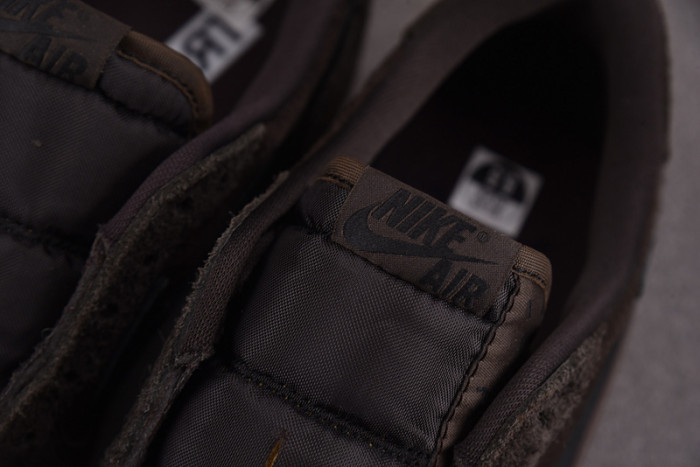 Travis Scott x Air Jordan 1 Low OG Velvet Brown DM7866-202