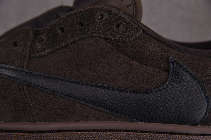 Travis Scott x Air Jordan 1 Low OG Velvet Brown DM7866-202