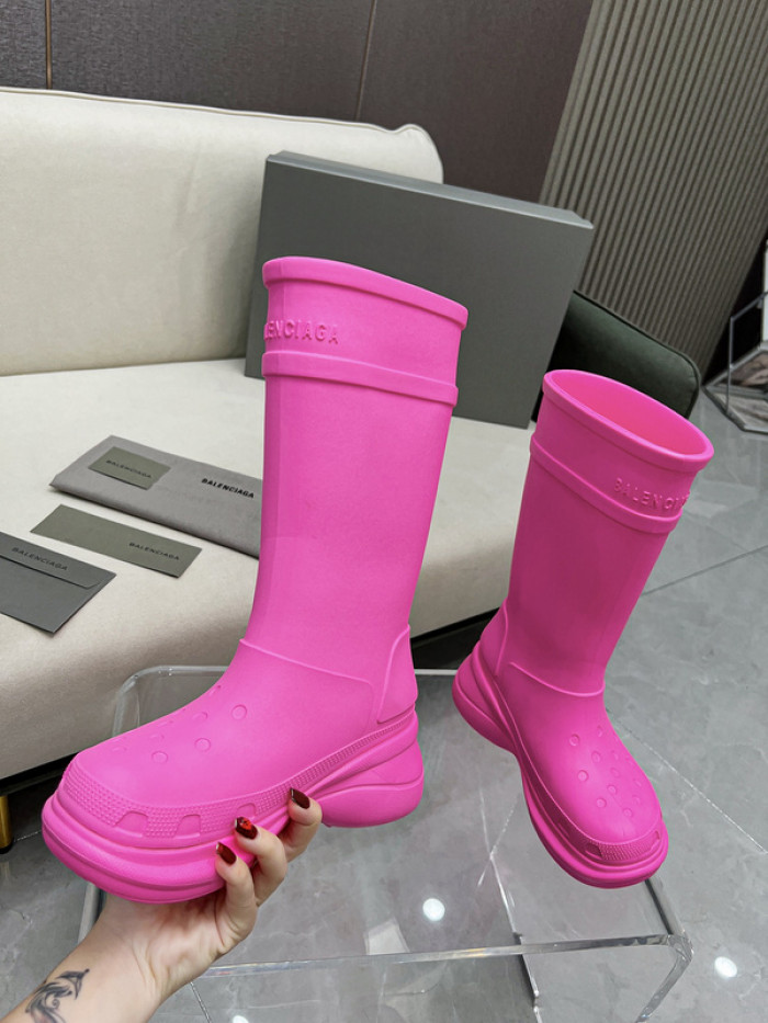 BALENCIAG* CROCS BOOT 5000093