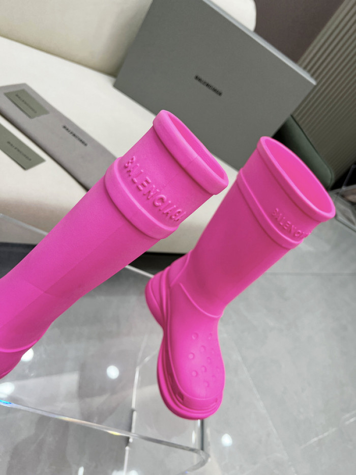 BALENCIAG* CROCS BOOT 5000093