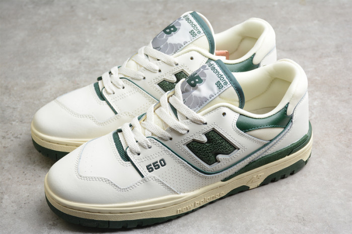 NEW BALANCE 550 NB000001