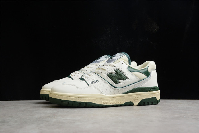 NEW BALANCE 550 NB000001