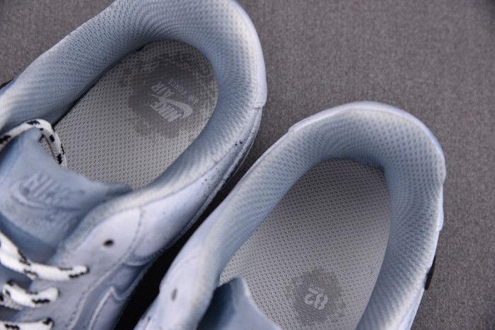 Nike Air Force 1 Low "Godbless"   CW2288-111