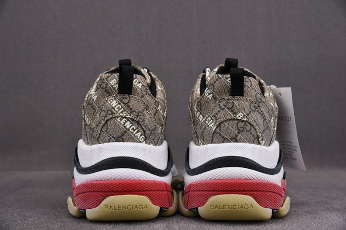 TRIPLES TRAINER SNEAKERS 2000041