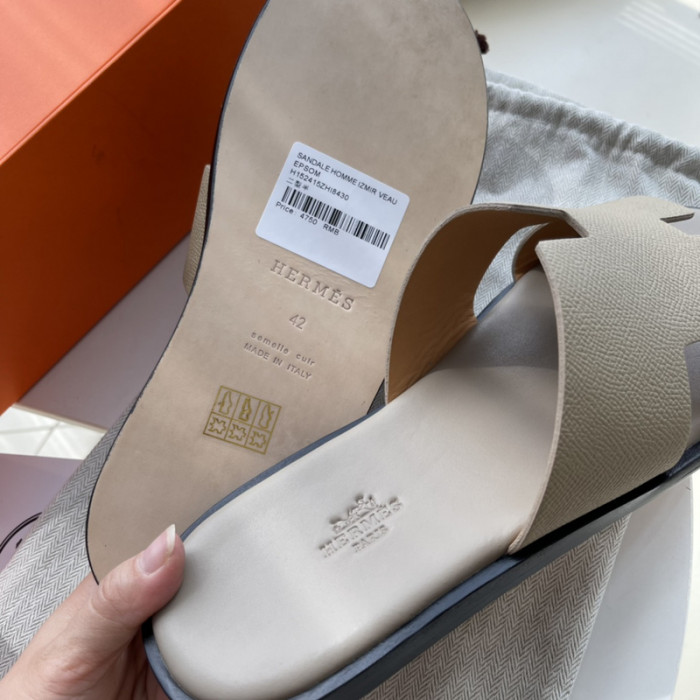 Herme* Sandal57