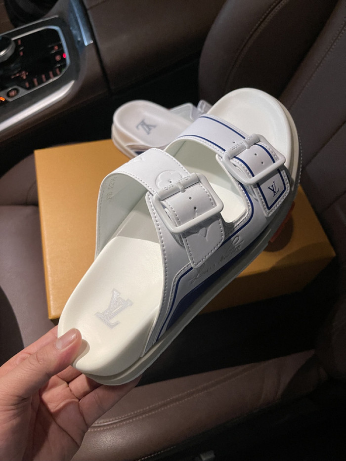 L&V sandal31