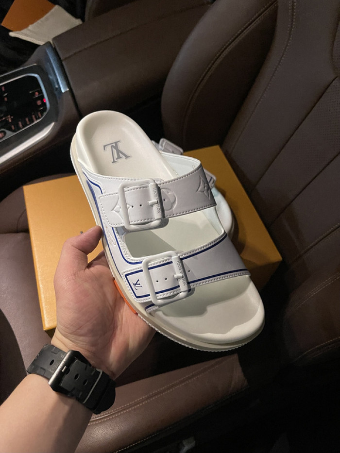 L&V sandal31