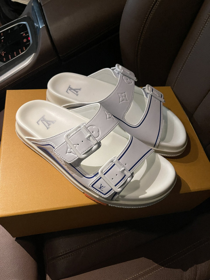 L&V sandal31