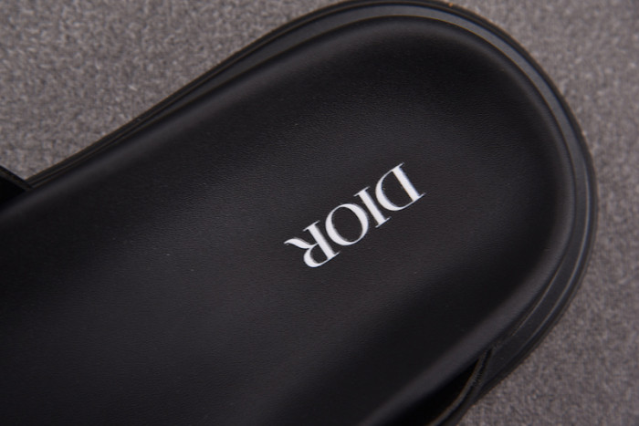 Dio*r sandal 54