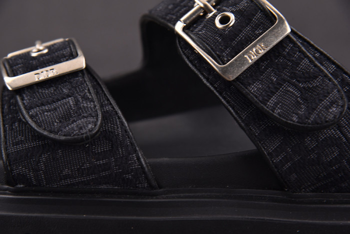 Dio*r sandal 54