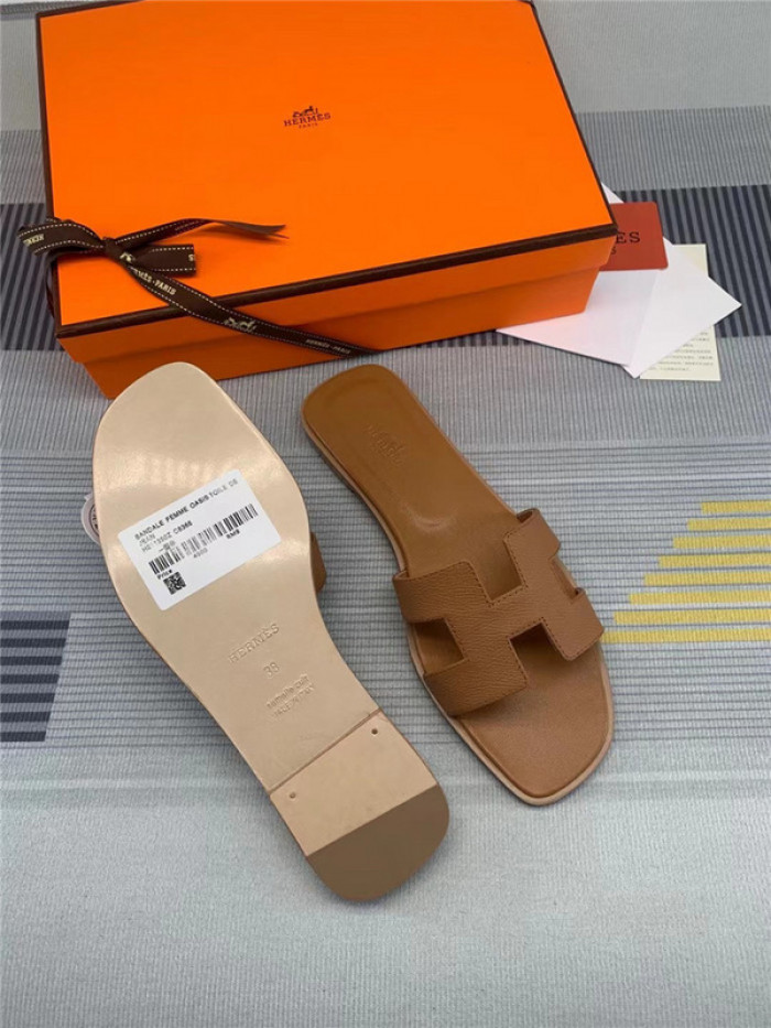 Herme* Sandal33