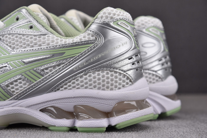 Asics Gel-Kayano 14 1202A056-105