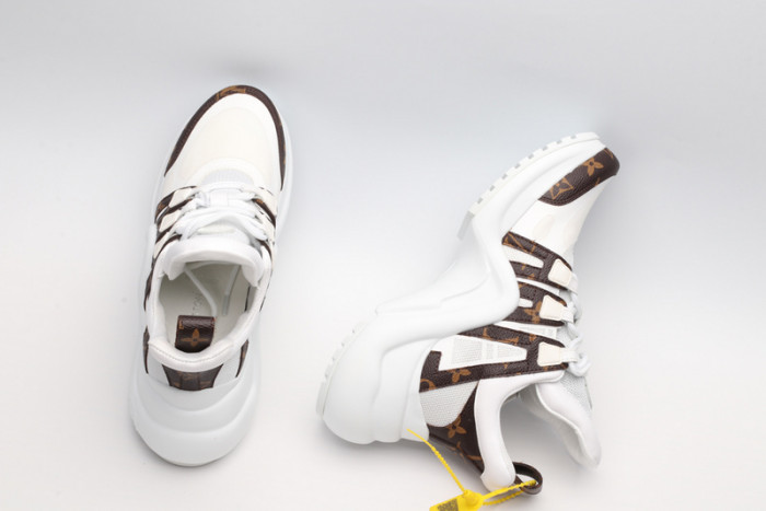 LV snekaers L000003