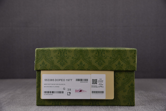 Gucc* Trainer Sneaker94