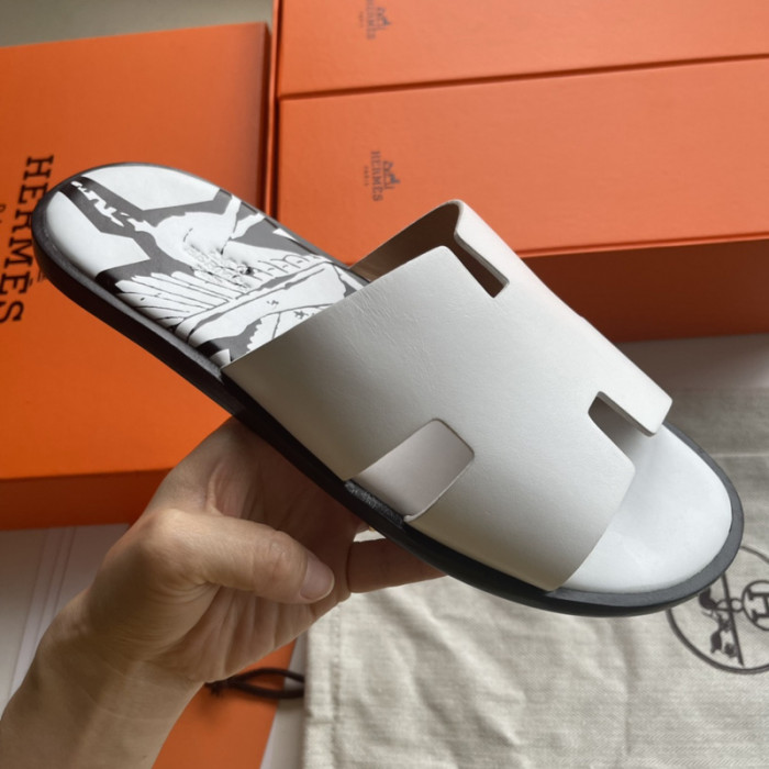 Herme* Sandal70