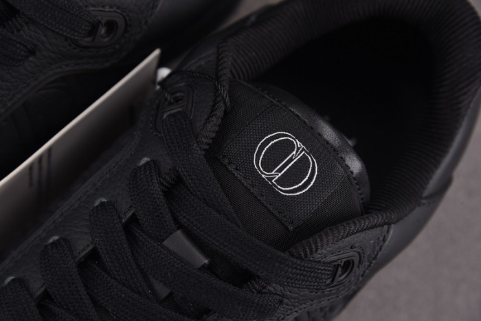 DIO*  SNEAKERS B27 T0001-052