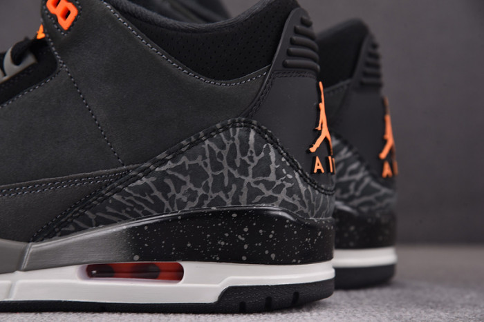 Air Jordan 3 "Fear" CT8532-080