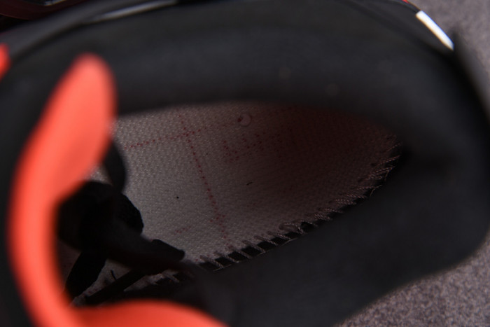 AIR JORDAN 4 “RED THUNDER” CT8527-016