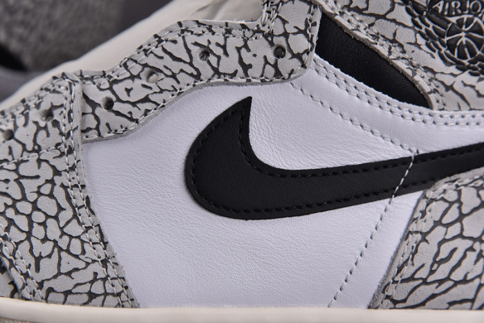 Air Jordan 1 White Cement DZ5485-052