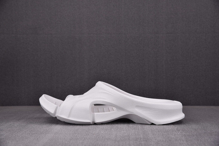 Balenciag* Sandal15