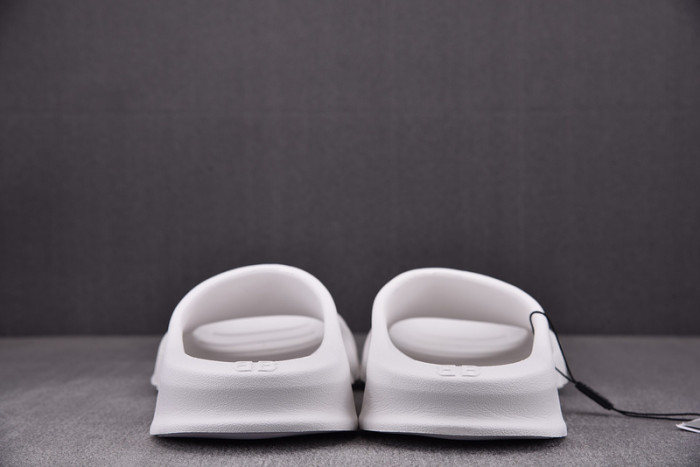 Balenciag* Sandal15