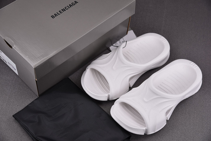 Balenciag* Sandal15