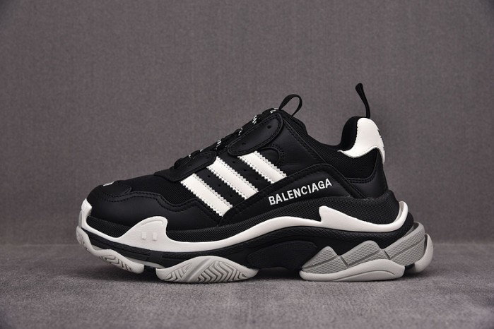 TRIPLES TRAINER SNEAKERS 2000047