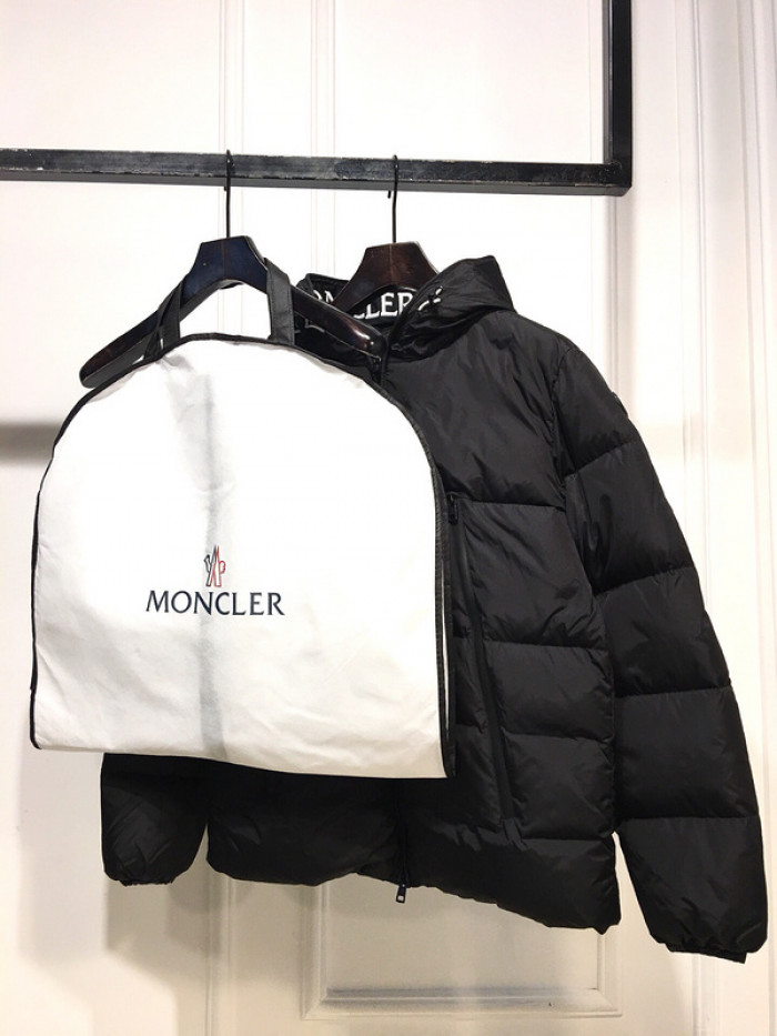 Moncler Down Jacket 12