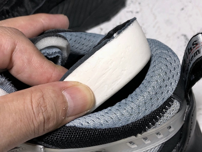OFW C/O ODSY-1000 Sneakers OW10004