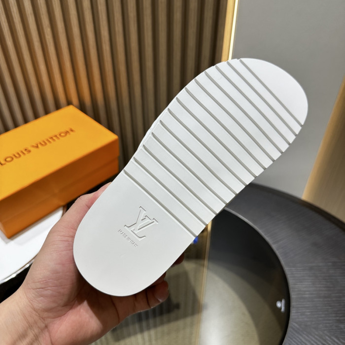 L&V sandal103