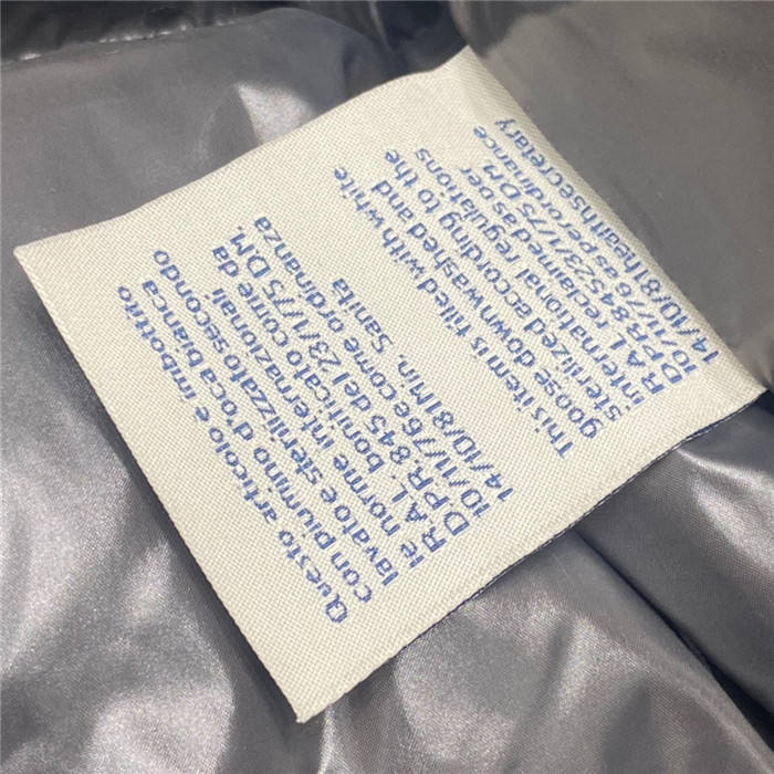 Moncler Down Jacket 35