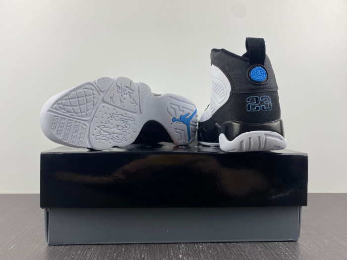 Air Jordan 9 Retro University Blue  CT8019-140