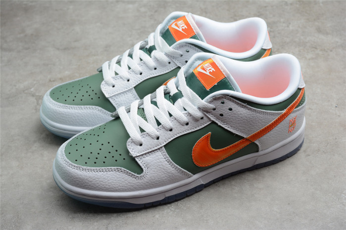 NIKE SB DUNK LOW “NY VS NY” DN2489-300