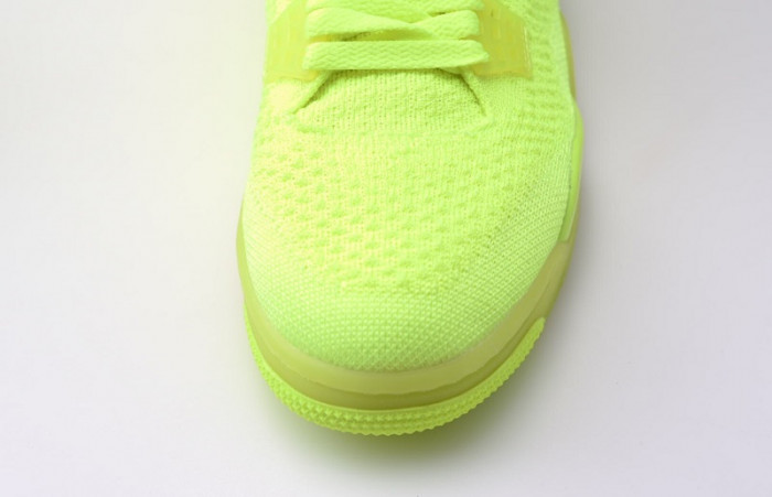 Air Jordan 4 Flyknit Volt AQ3559-700